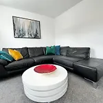 The Birketts Inn, 4 - Bed, Sleeps 8, Pets Welcome Tatil Evi *