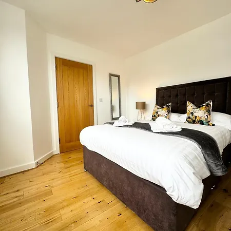 Dom wakacyjny The Birketts Inn, 4 - Bed, Sleeps 8, Pets Welcome Ulverston